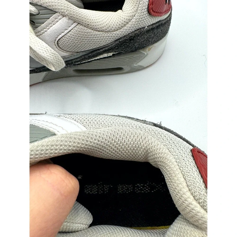 Nike Air‎ Max 90 Leather GS CD6864-019 Kids 7 Sneaker Photon Dust Gray Shoes